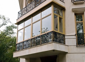 Máte málo místa v bytě? Zasklený balkón je ideálním řešením I. 